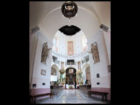 Klimontów. Kościół św. Józefa. Wnętrze.